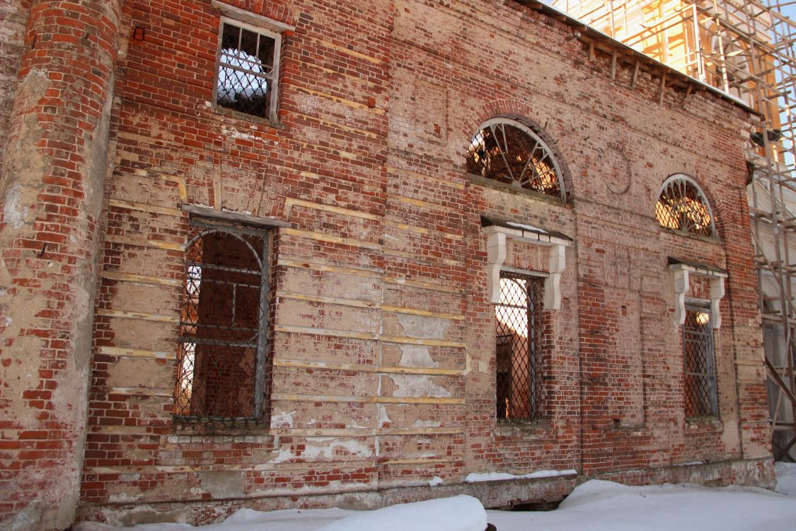 Церковь Спаса Всемилостивого, Спасс (Рыбинский район, Ярославская область). архитектурные детали