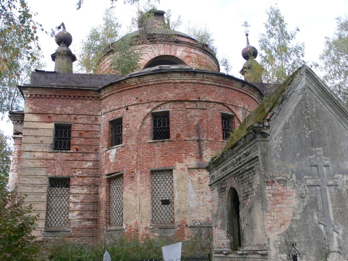 Церковь Спаса Всемилостивого, Спасс (Рыбинский район, Ярославская область). фасады