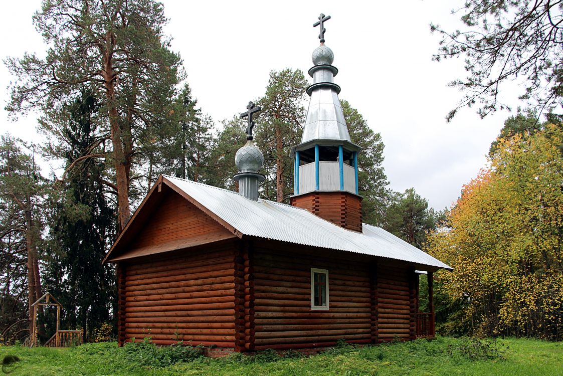 Чернцово. Часовня Тихвинской иконы Божией Матери. фасады