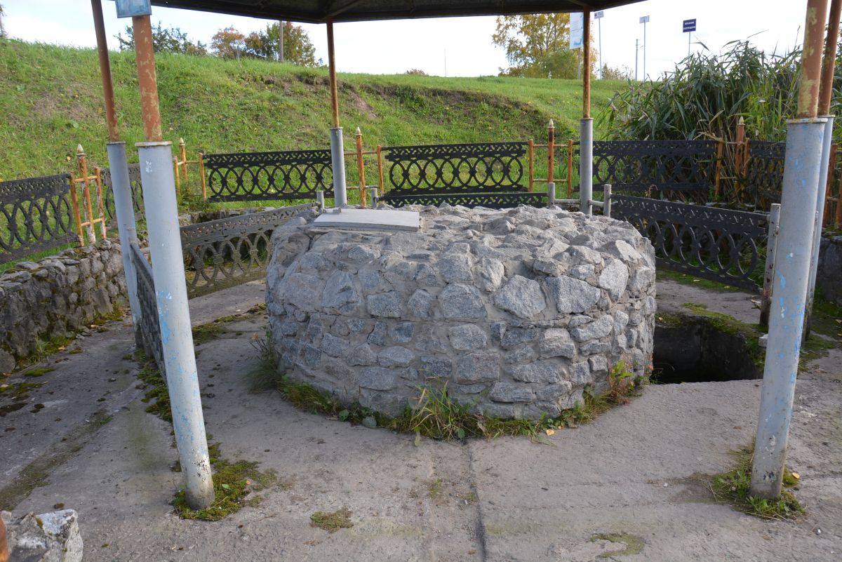 Церковь Казанской иконы Божией Матери, Шексна (Шекснинский район, Вологодская область). дополнительная информация, Святой источник