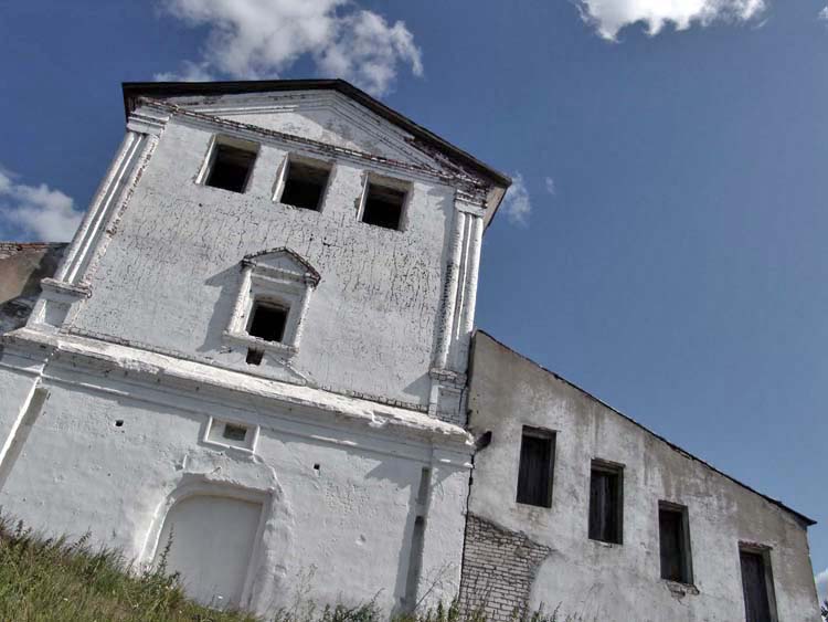 Липин Бор. Церковь Троицы Живоначальной. архитектурные детали