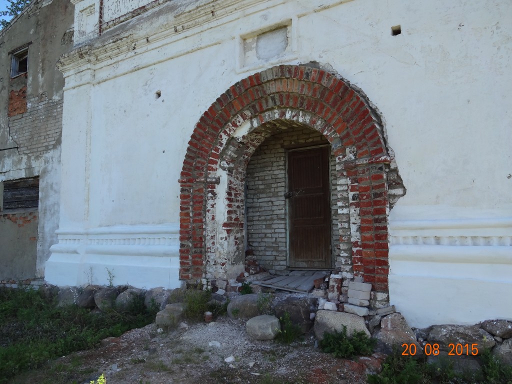 Церковь Троицы Живоначальной, Липин Бор (Вашкинский район, Вологодская область). архитектурные детали