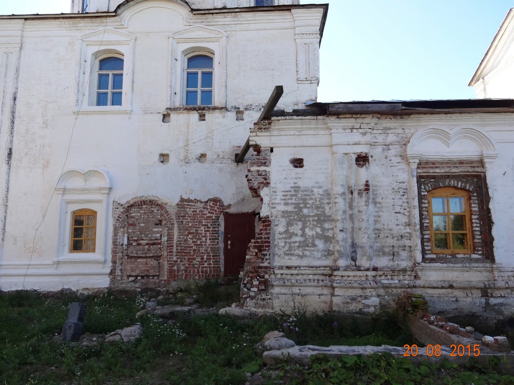 Церковь Троицы Живоначальной, Липин Бор (Вашкинский район, Вологодская область). архитектурные детали