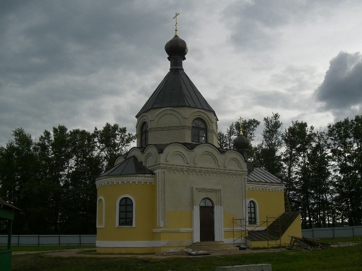 Дмитров. Церковь Всех Святых на новом городском кладбище. фасады, Церковь Всех Святых на новом городском кладбище