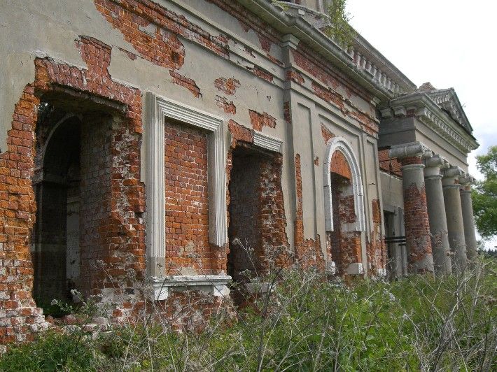 Церковь Троицы Живоначальной, Минеево, урочище (Дмитровский городской округ, Московская область). архитектурные детали, Троицкая церковь в Минеево