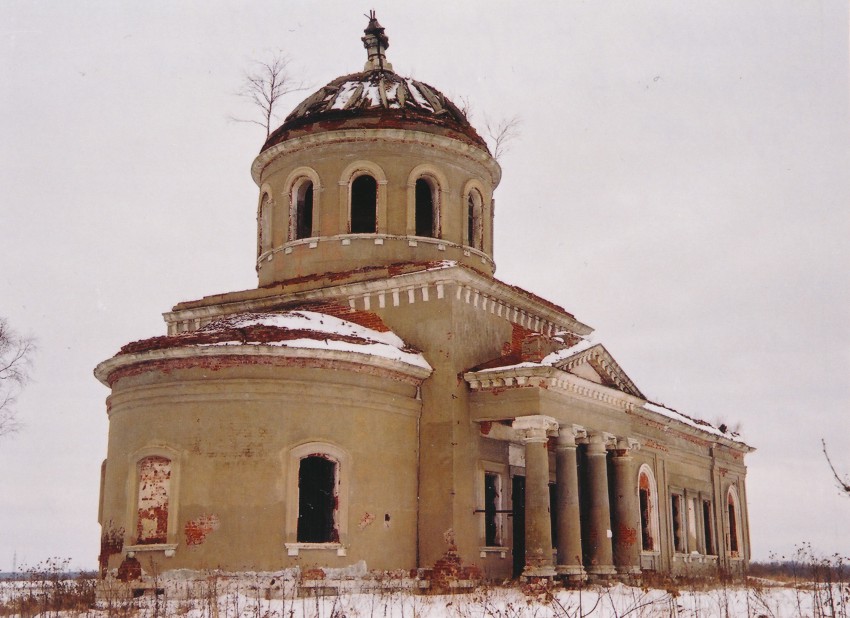 Церковь Троицы Живоначальной, Минеево, урочище (Дмитровский городской округ, Московская область). фасады