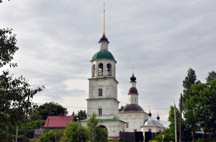 Успенский Колоцкий монастырь, Колоцкое (Можайский городской округ, Московская область). общий вид в ландшафте