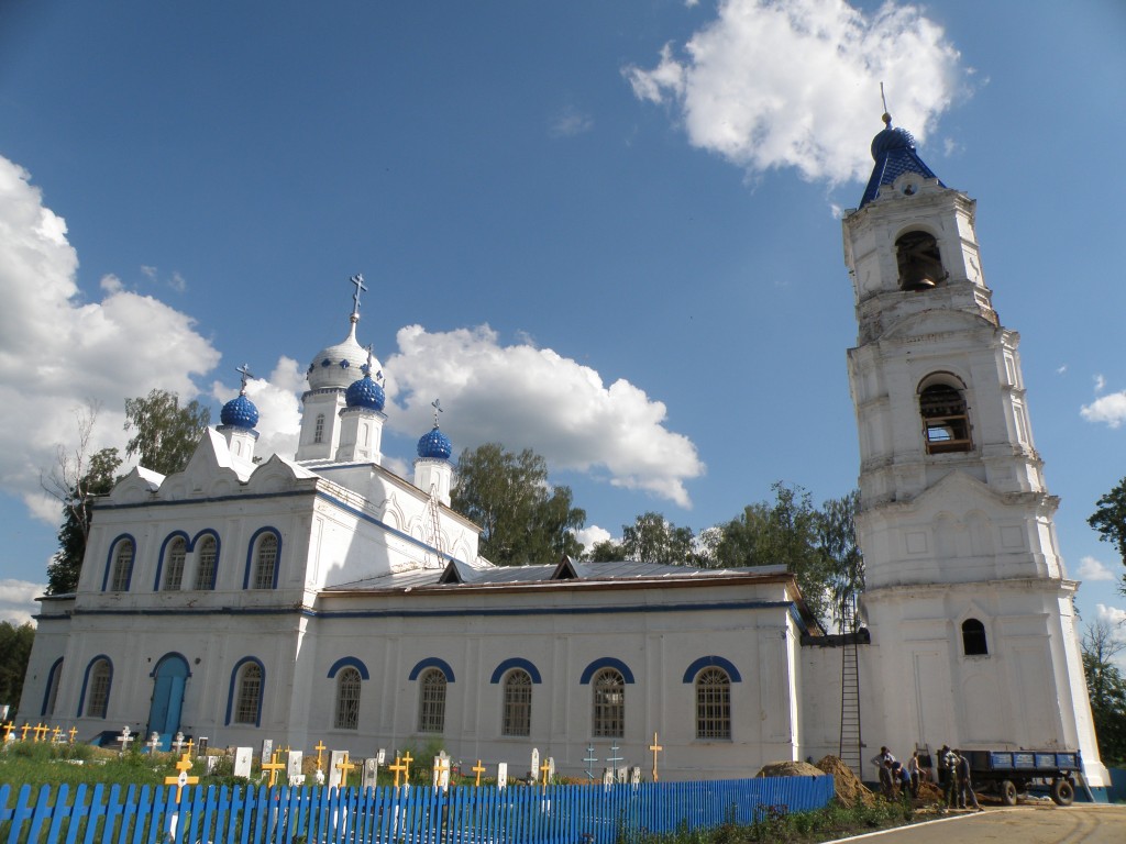 Подворье Боголюбского женского монастыря. Церковь Преображения Господня, Спас-Купалище (Судогодский район, Владимирская область). фасады