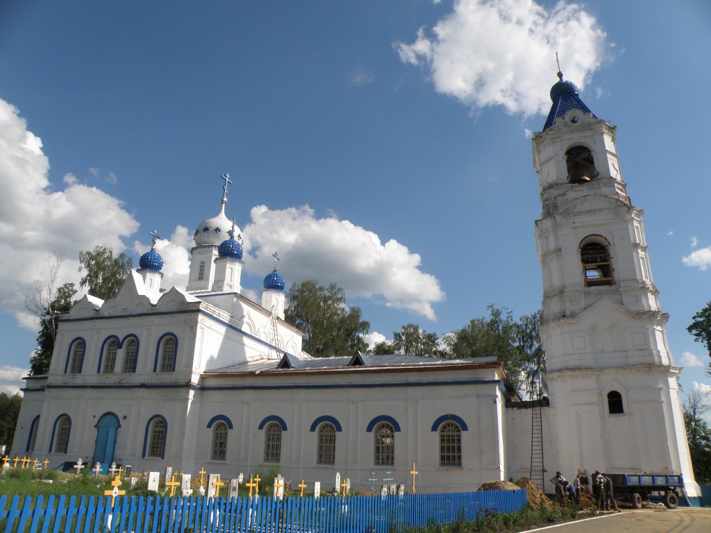 Спас-Купалище. Подворье Боголюбского женского монастыря. Церковь Спаса Преображения. фасады