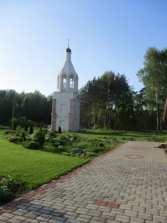 Белоозёрский. Церковь Димитрия Солунского на Дорке. фасады