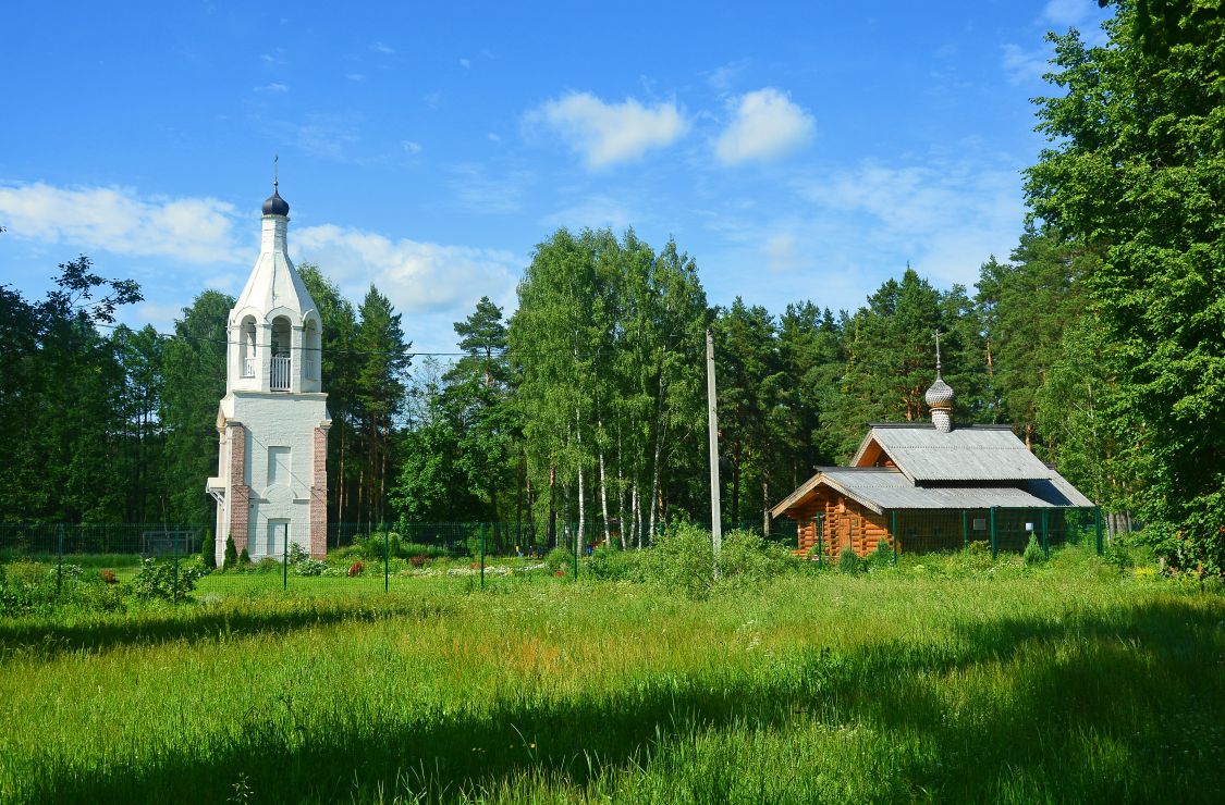 Церковь Димитрия Солунского на Дорке, Белоозёрский (Воскресенский городской округ, Московская область). общий вид в ландшафте