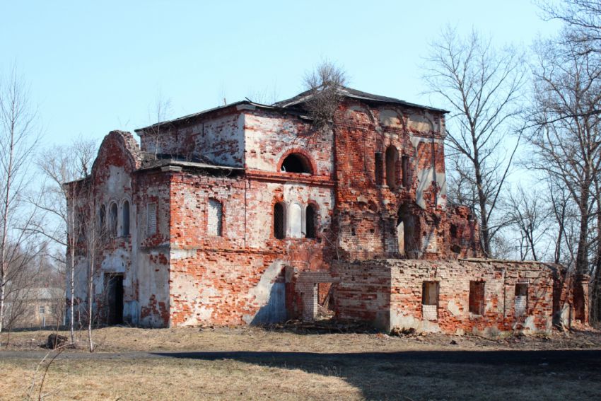 Дмитровский монастырь. Собор Троицы Живоначальной, Кашин (Кашинский городской округ, Тверская область). общий вид в ландшафте, Вид с юго-запада