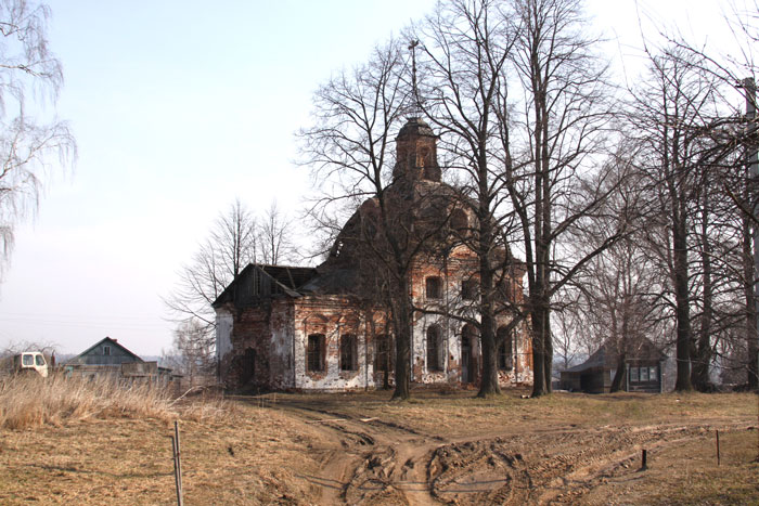 Церковь Казанской иконы Божией Матери, Сенниково (Родниковский район, Ивановская область). общий вид в ландшафте