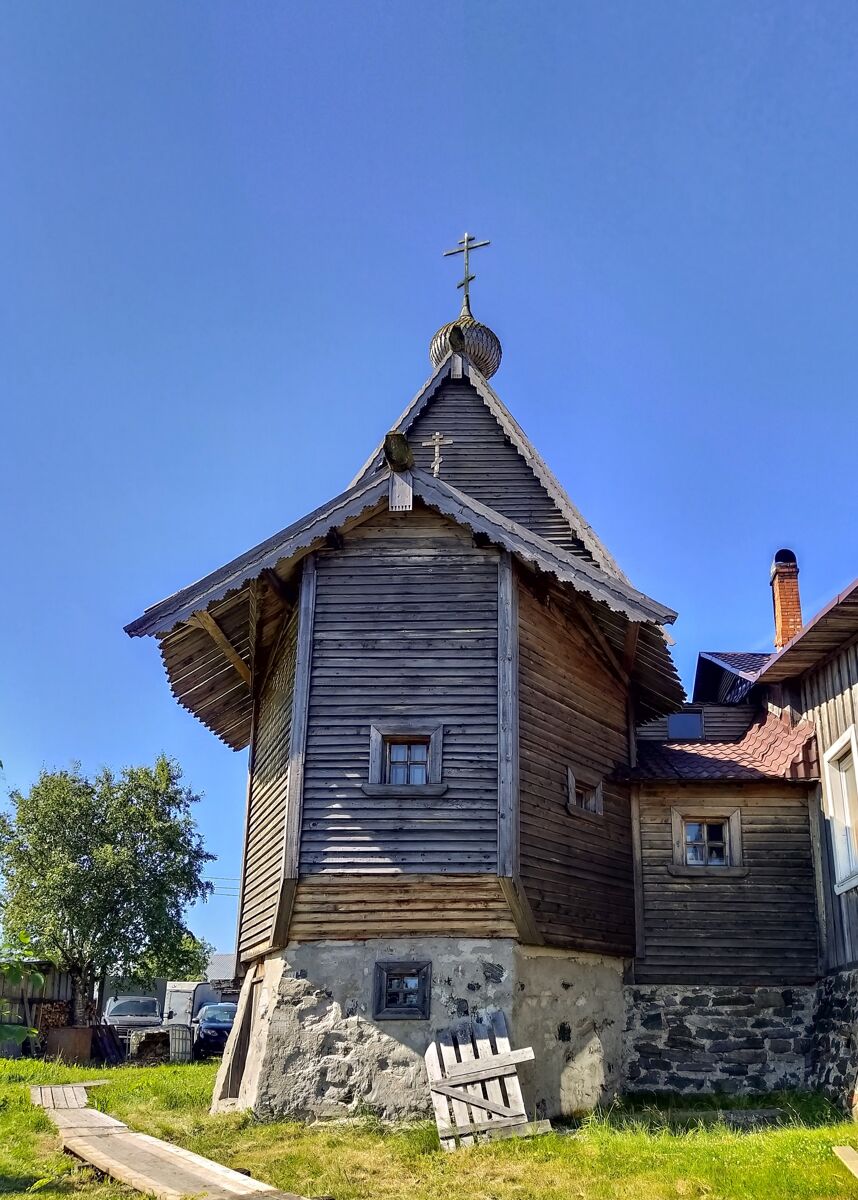 Церковь Троицы Живоначальной, Рабочеостровск (Кемский район, Республика Карелия). фасады