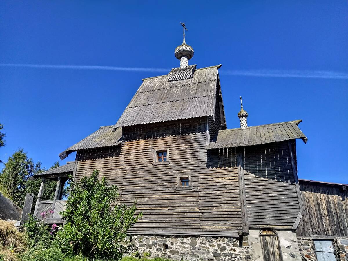 Церковь Троицы Живоначальной, Рабочеостровск (Кемский район, Республика Карелия). фасады