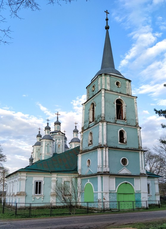 Церковь Всемилостного Спаса, Тёсово (Новодугинский район, Смоленская область). фасады