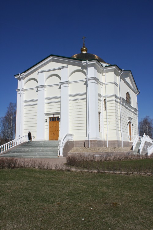 Церковь Спаса Преображения (новая), Мольгино (Новодугинский район, Смоленская область). фасады
