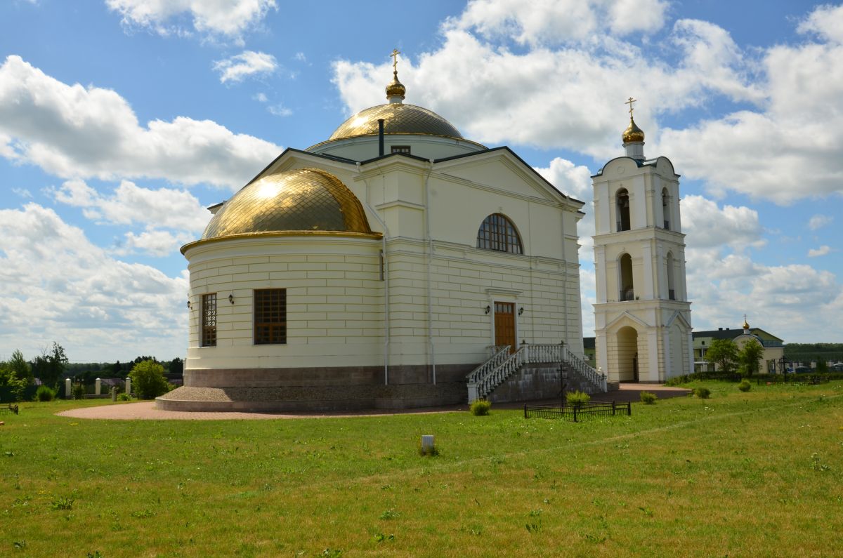 Церковь Спаса Преображения (новая), Мольгино (Новодугинский район, Смоленская область). фасады