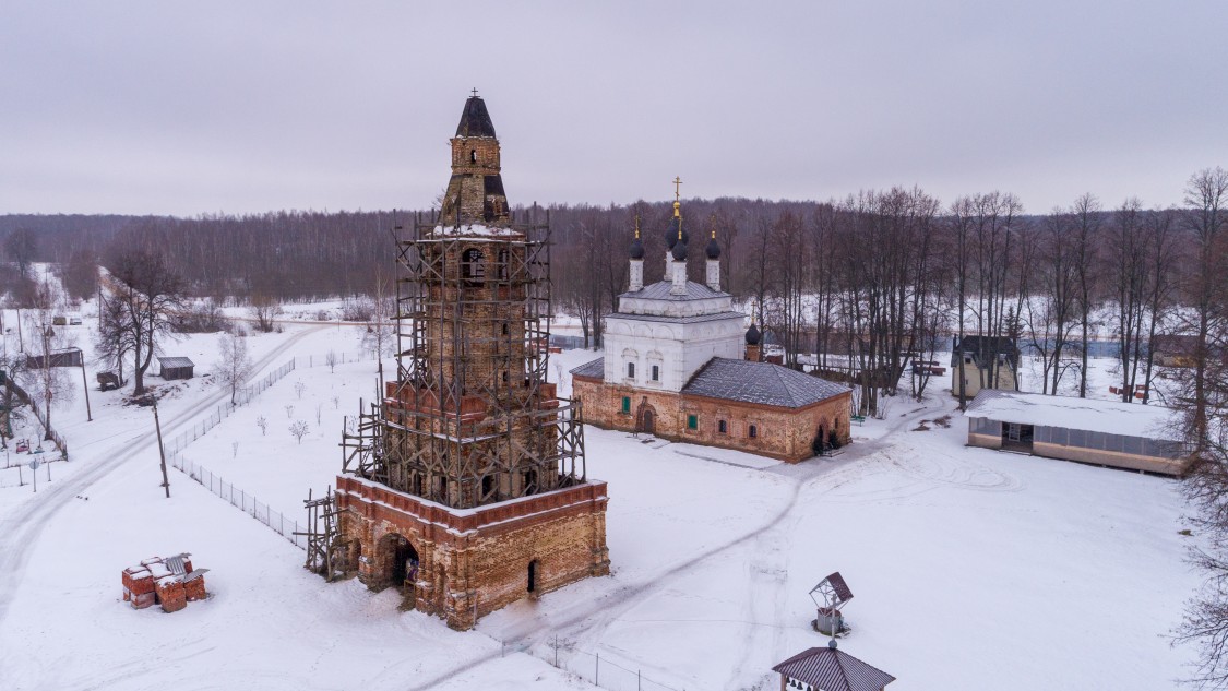 Церковь Алексия, митрополита Московского, Подкопаево (Мещовский район, Калужская область). общий вид в ландшафте