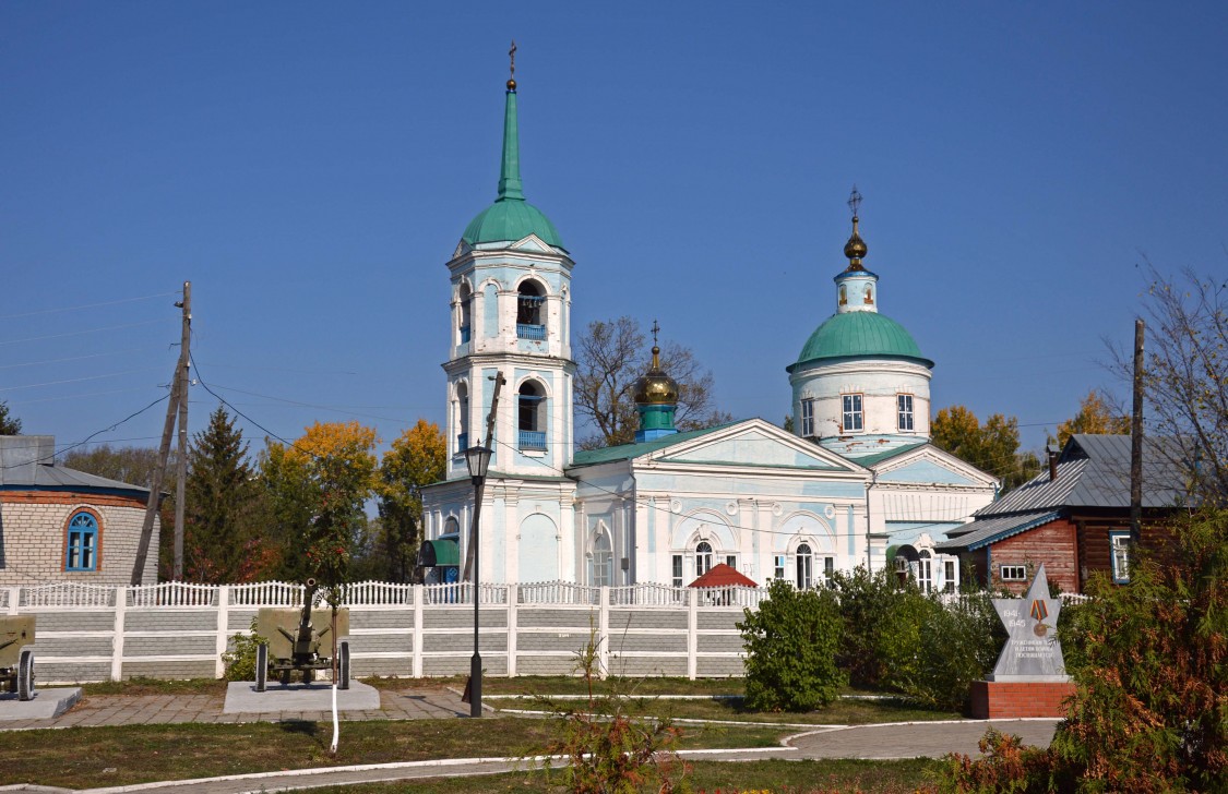 Алатырь. Церковь Воздвижения Креста Господня. фасады