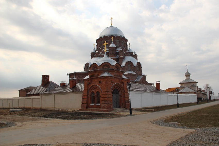 Иоанно-Предтеченский монастырь, Свияжск (Зеленодольский район, Республика Татарстан). фасады