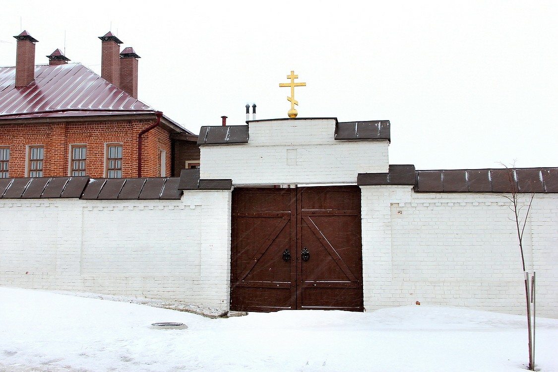 Свияжск. Иоанно-Предтеченский монастырь. дополнительная информация, Северо-западные хозяйственные ворота.