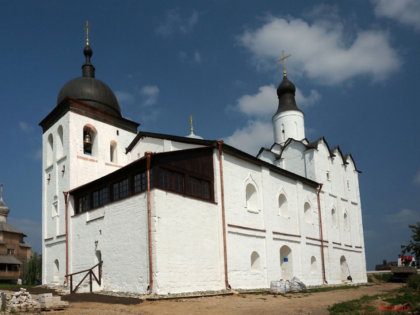 Свияжск. Иоанно-Предтеченский монастырь. Церковь Сергия Радонежского. фасады