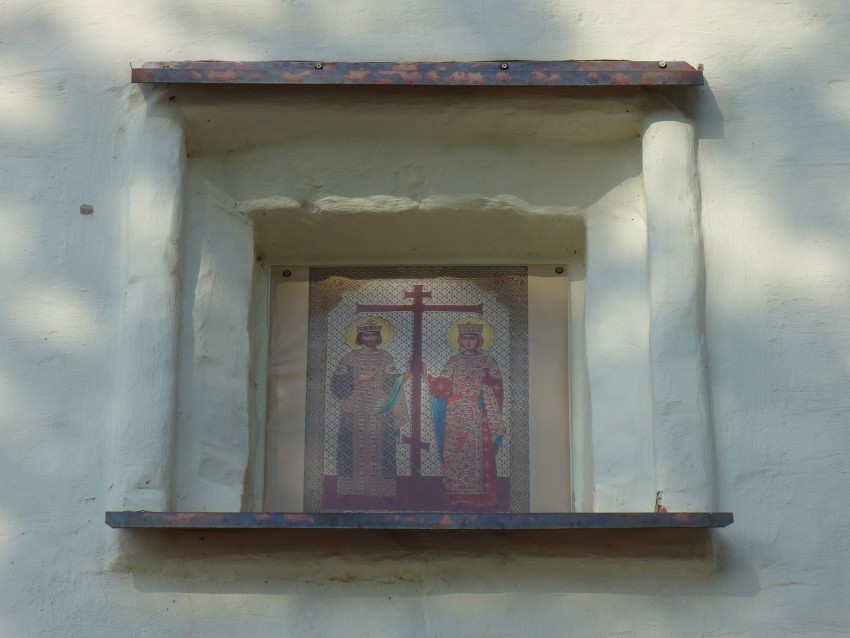 Свияжск. Церковь Константина и Елены. дополнительная информация, Икона над входом в церковь.