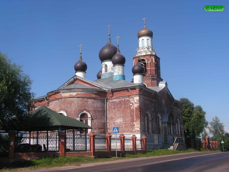 Карпово. Церковь Покрова Пресвятой Богородицы. фасады