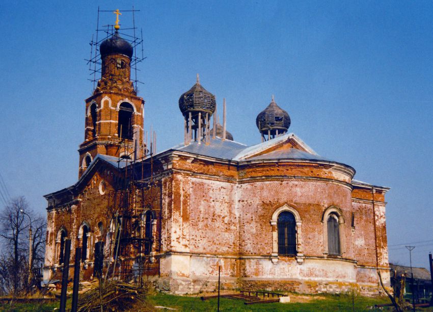 Карпово. Церковь Покрова Пресвятой Богородицы. фасады