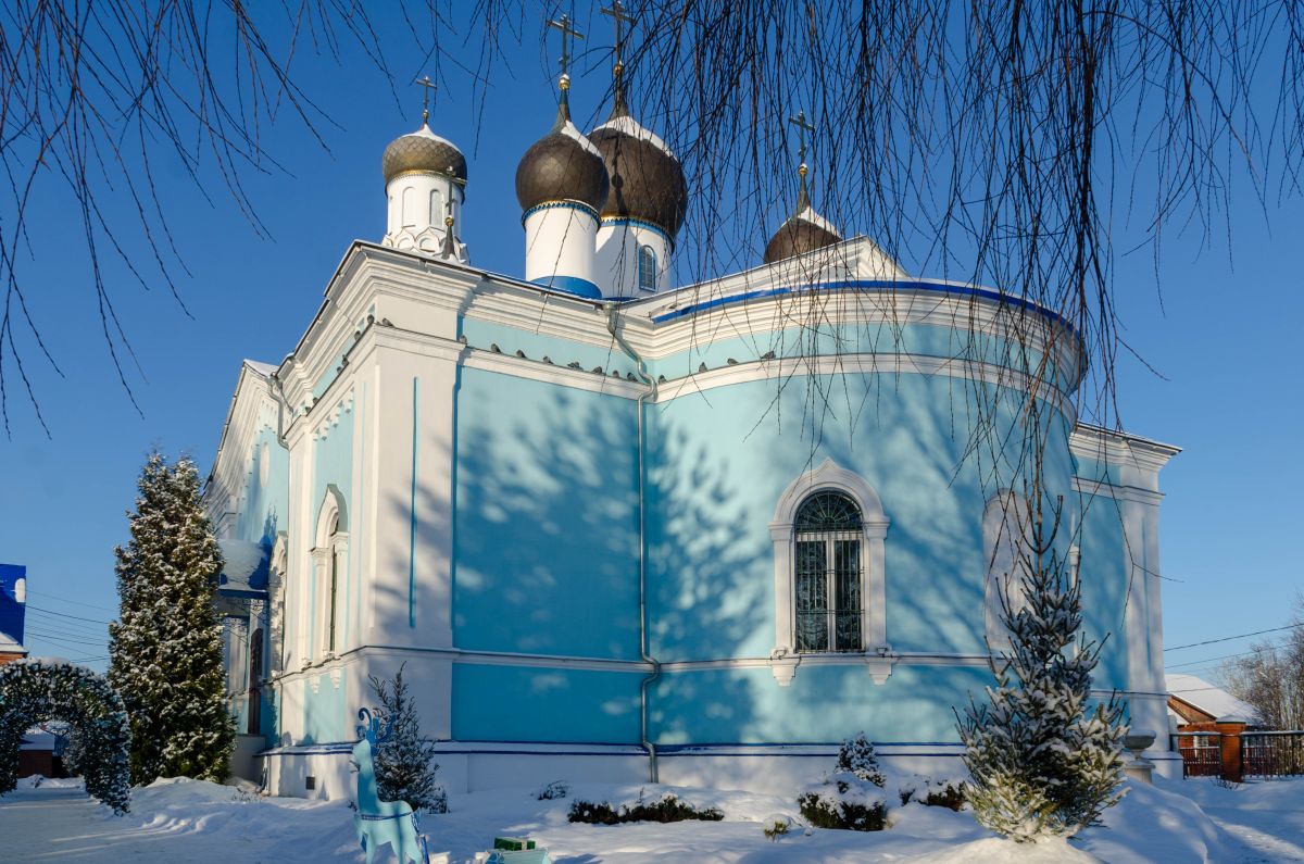 Церковь Покрова Пресвятой Богородицы, Карпово (Раменский район и гг. Бронницы, Жуковский, Московская область). фасады