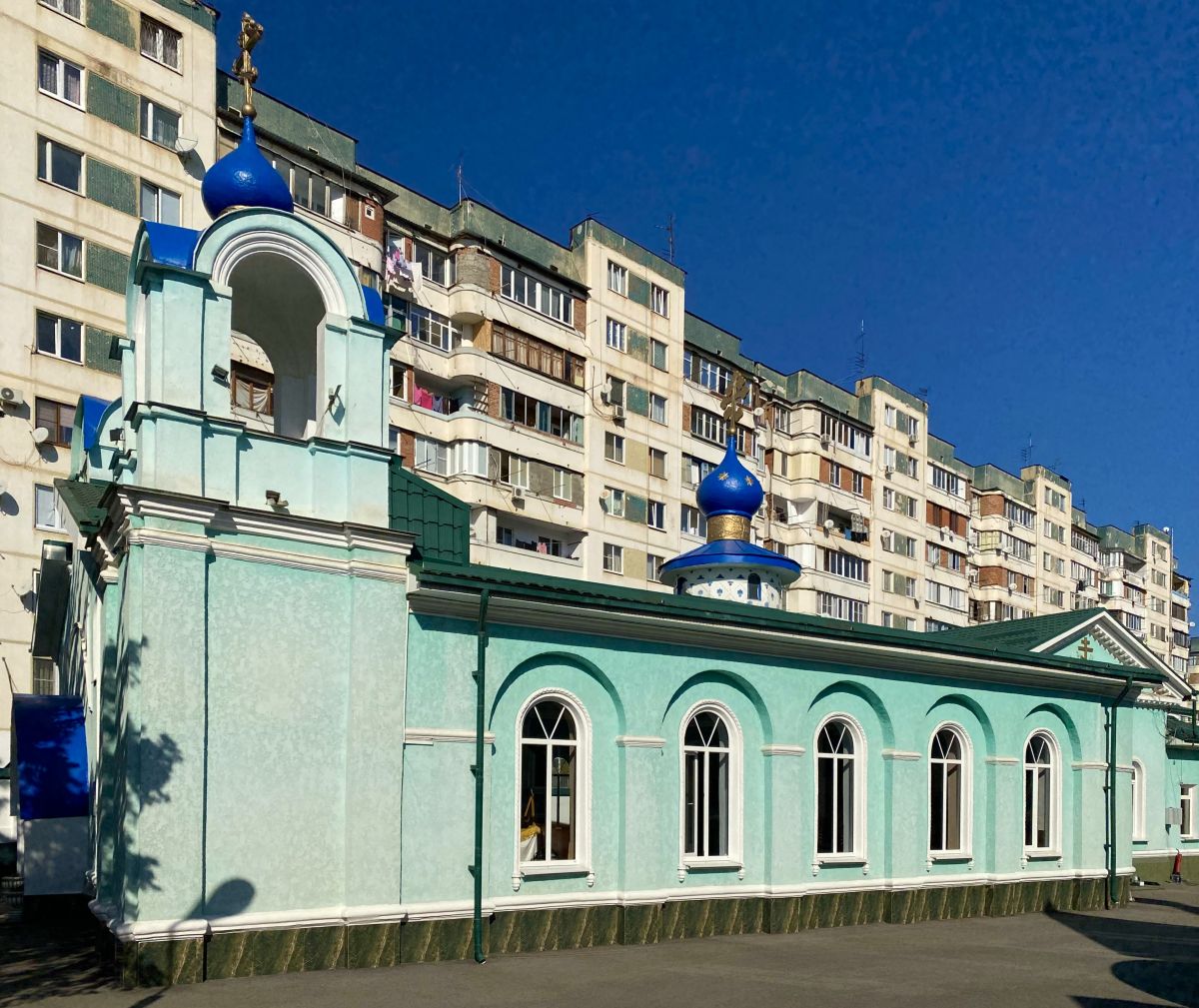 Церковь Симеона Столпника, Нальчик (Нальчик, город, Республика Кабардино-Балкария). фасады, Вид с юго-запада