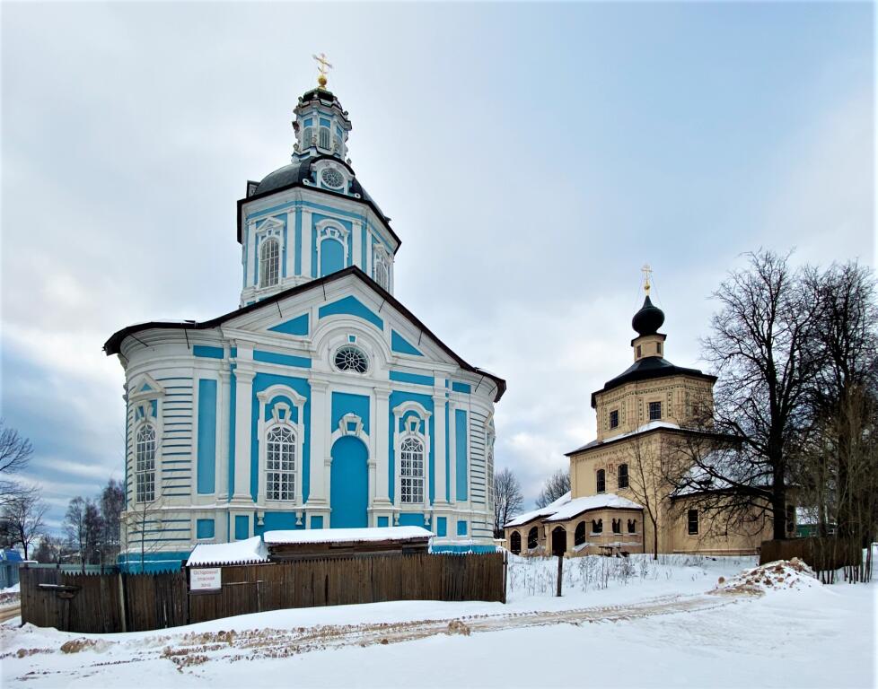 Торопец. Тихоновский женский монастырь. фасады