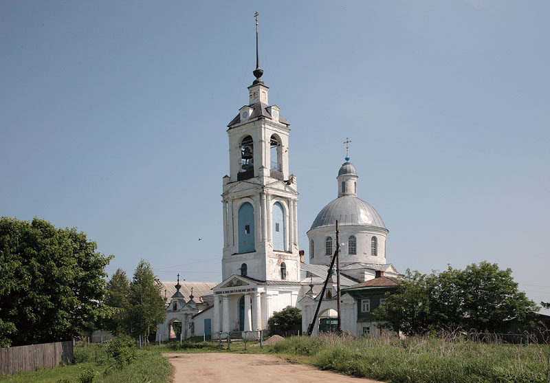 Церковь Вознесения Господня, Красное (Переславский район и г. Переславль-Залесский, Ярославская область). фасады