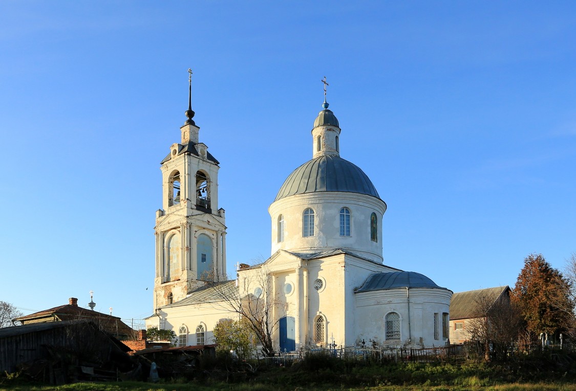 Красное. Церковь Вознесения Господня. фасады