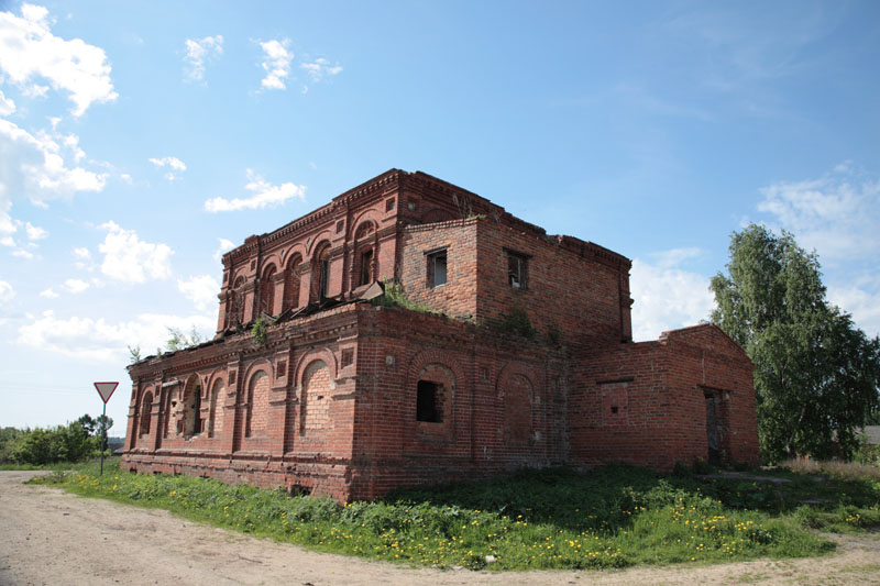 Новоселье. Воскресенская пустынь. Церковь Бориса и Глеба. фасады