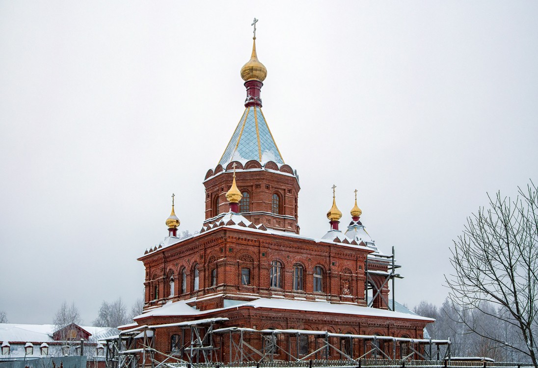 Новоселье. Воскресенская пустынь. Церковь Бориса и Глеба. фасады