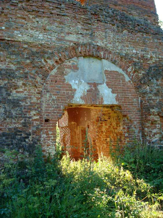 Церковь Николая Чудотворца, Николо-Дол (Малоярославецкий район, Калужская область). архитектурные детали