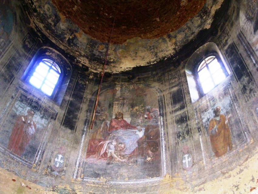 Церковь Димитрия Солунского, Дмитриевское (Малоярославецкий район, Калужская область). интерьер и убранство, роспись восточной части основного объема