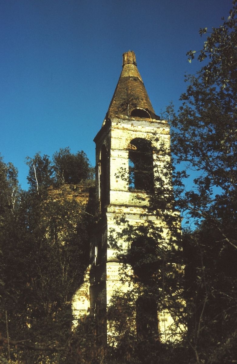 фасады. Церковь Димитрия Солунского, Дмитриевское (Малоярославецкий район, Калужская область)