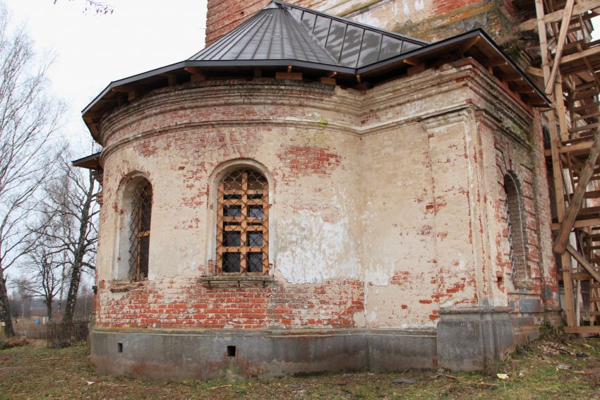 Церковь Преображения Господня, Спас-Подгорье (Борисоглебский район, Ярославская область). архитектурные детали