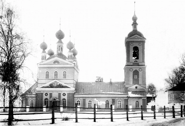 Церковь Преображения Господня, Спас-Подгорье (Борисоглебский район, Ярославская область). архивная фотография, Начало 20 века. Фото из частной коллекций.