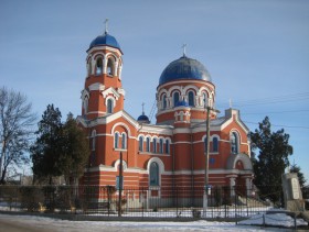 Майский. Церковь Михаила Архангела