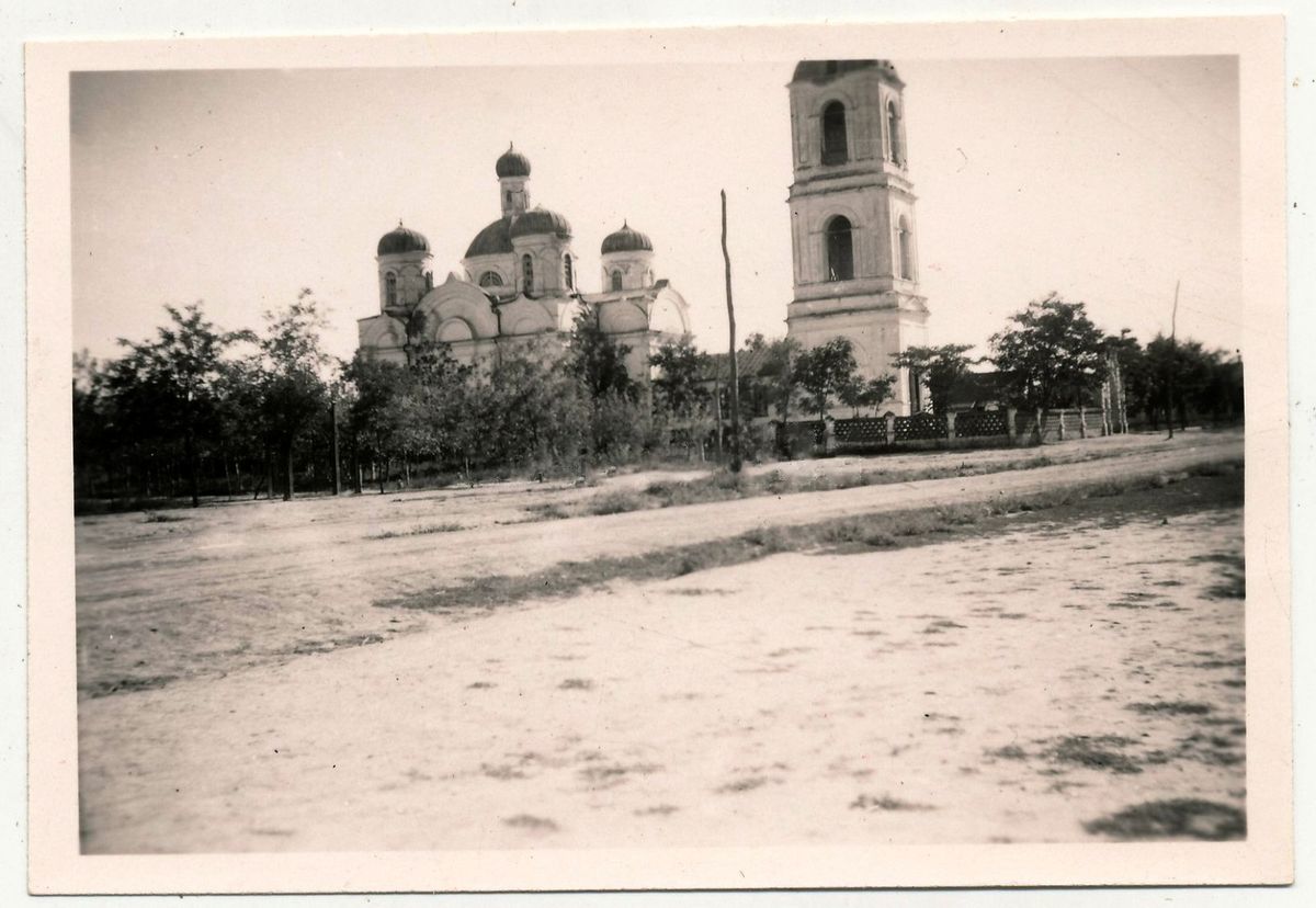 Фото 1942 г. с аукциона e-bay.de, архивная фотография. Церковь Евфимия Нового, Екатериноградская (Прохладненский район, Республика Кабардино-Балкария)