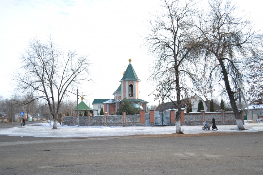 Церковь Александра Невского, Александровская (Майский район, Республика Кабардино-Балкария). общий вид в ландшафте