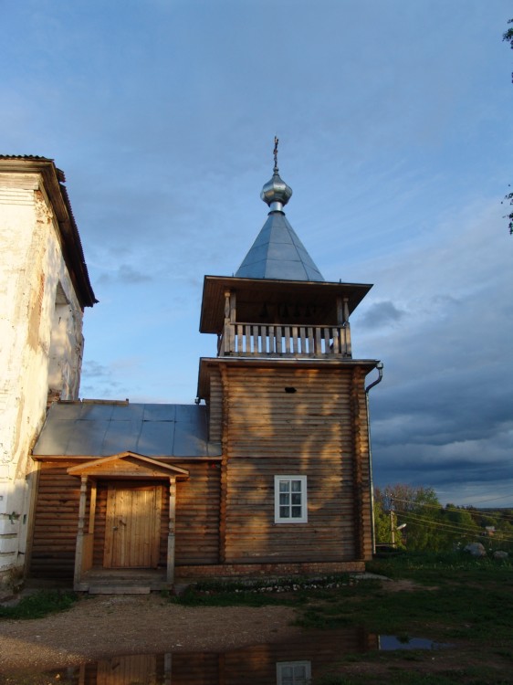 Сямжа. Церковь Воскресения Христова. архитектурные детали