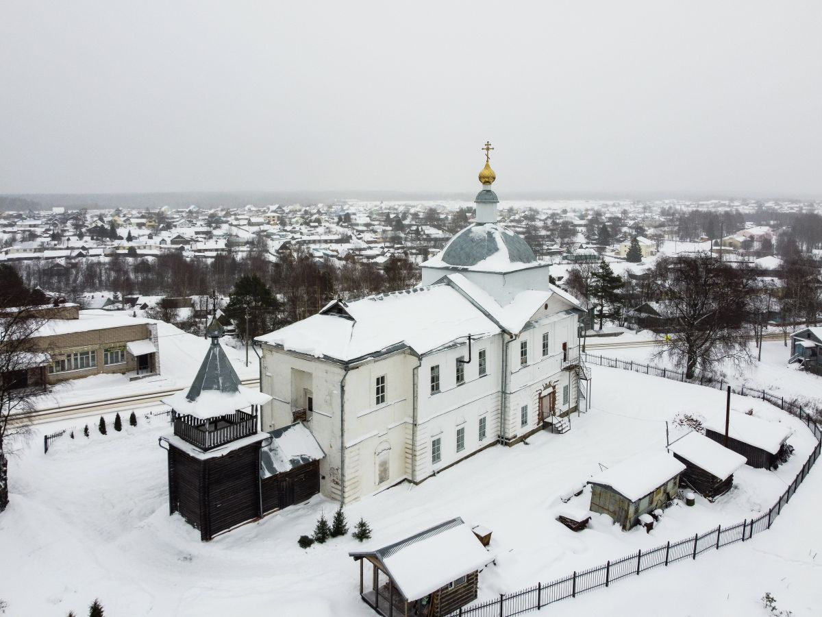 Церковь Воскресения Христова, Сямжа (Сямженский район, Вологодская область). общий вид в ландшафте