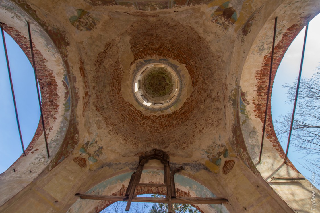 Церковь Николая Чудотворца, Ялмонть (Клепиковский район, Рязанская область). интерьер и убранство