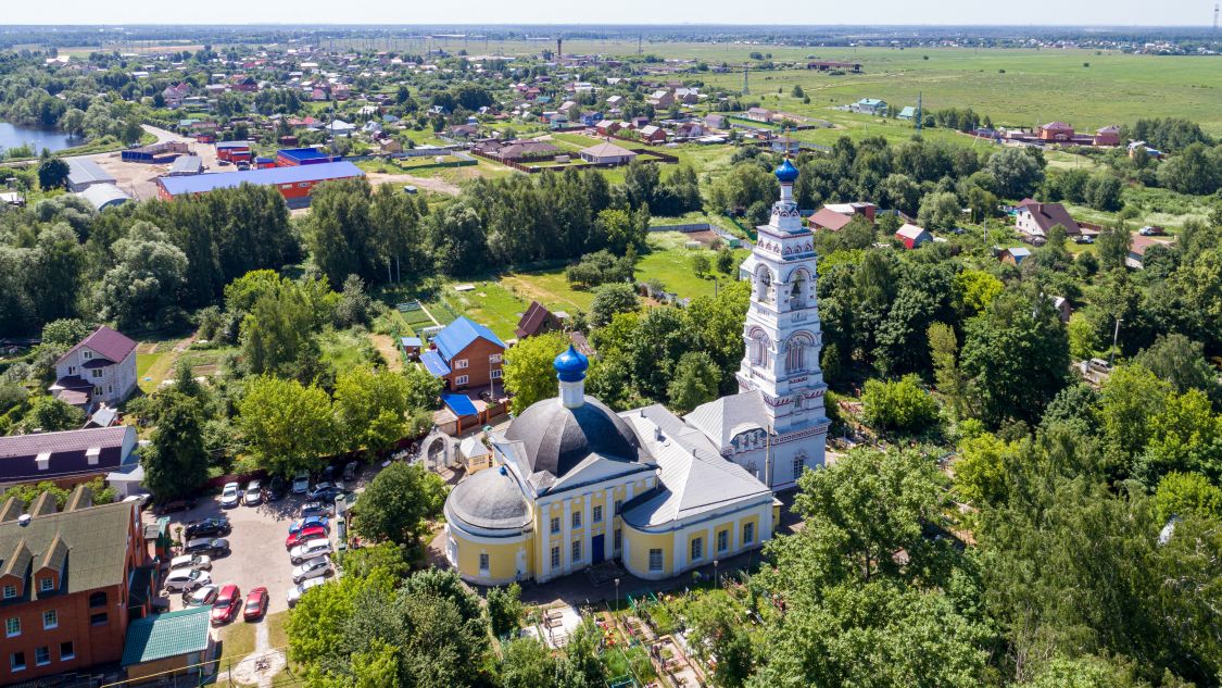 Церковь Покрова Пресвятой Богородицы, Кудиново (Богородский городской округ, Московская область). общий вид в ландшафте