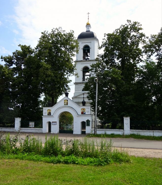 Церковь Богоявления Господня, Бисерово (Богородский городской округ, Московская область). фасады
